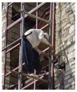 قانون بودجه، ۷۰۰ هزار کارگر ساختمانی را از بیمه محروم كرد