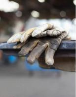 بیکار شدن ۸۴ کارگر کارخانه صنایع مهتاب با ۱۷ سال سابقه