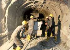 مرگ تعدادی از کارگران معادن طلای تکاب به علت استنشاق سیانور