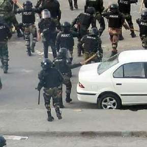 تخریب-اموال-مردم-توسط-نیروهای-امنیتی-ایران